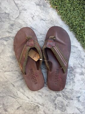 Hollister Brown Leather Footbed Flip Flops with Olive Straps